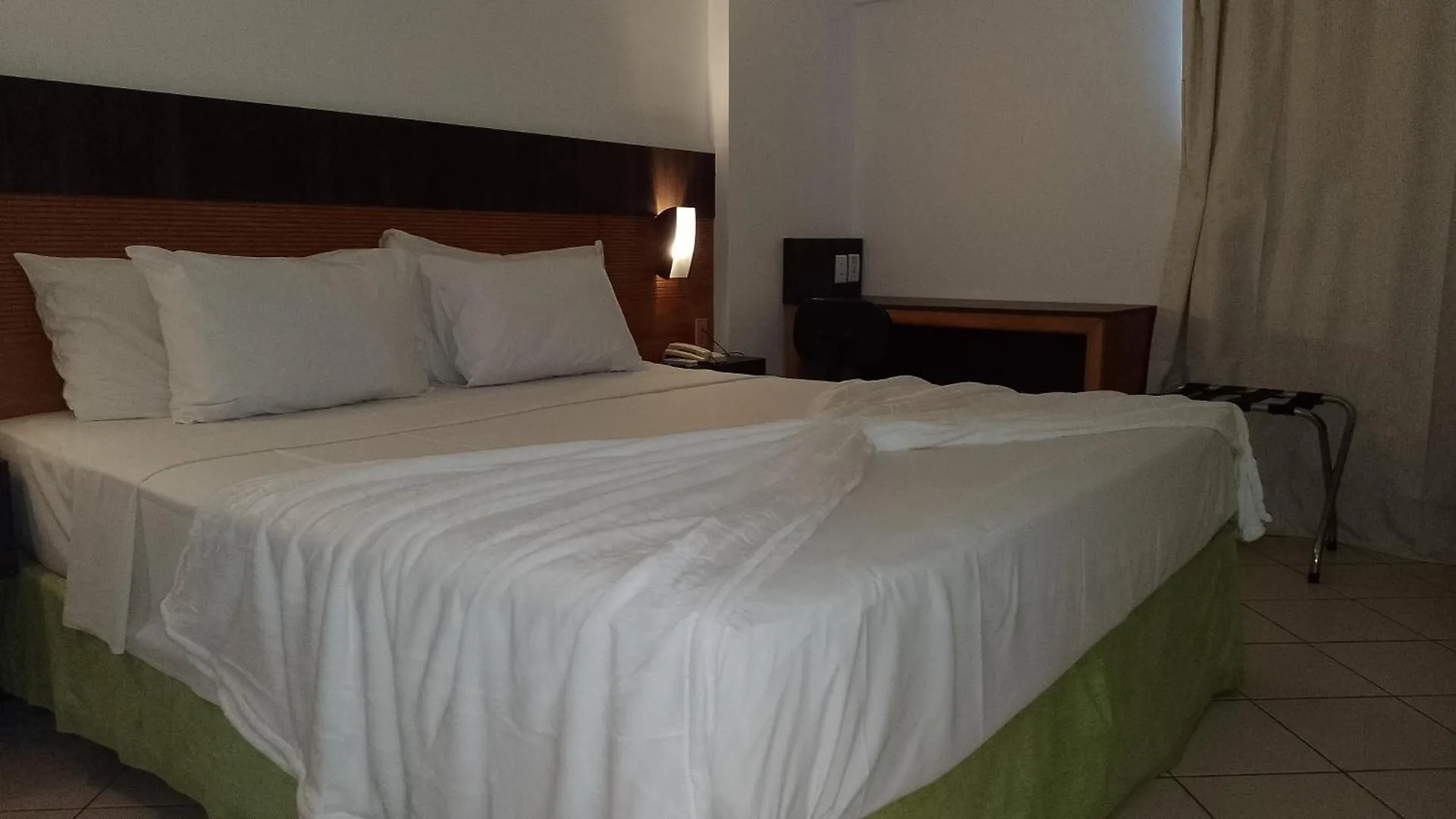 Natal Plaza Suites-Ponta Negra
